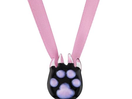 Purrfect Paw Noir Fashion