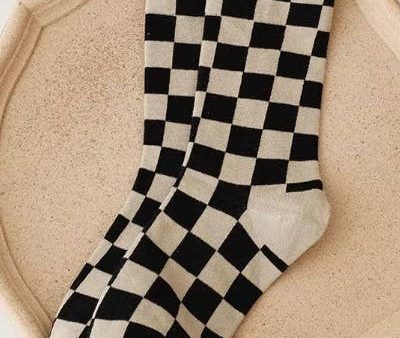 checkered crew sock {beige & black) Fashion