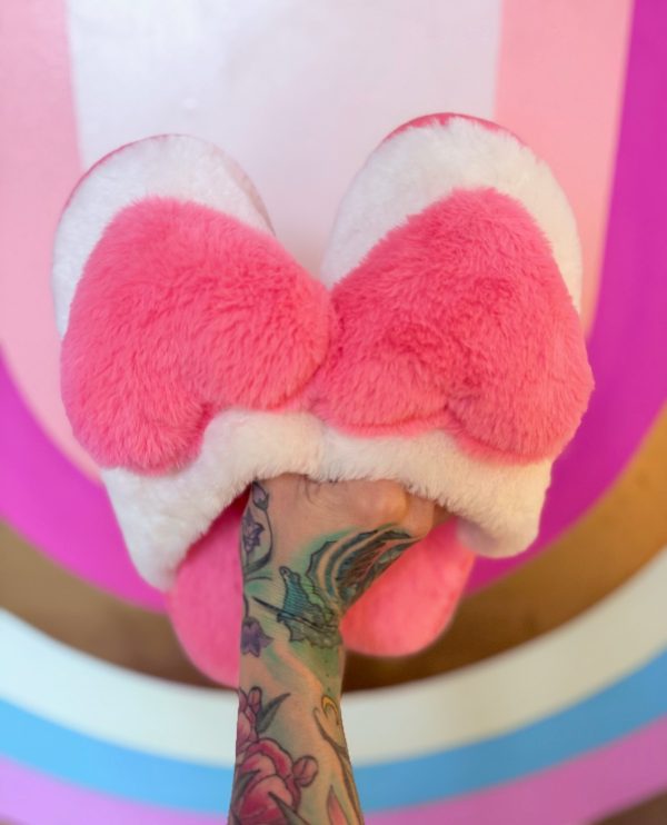 pink heart fuzzy slippers Supply